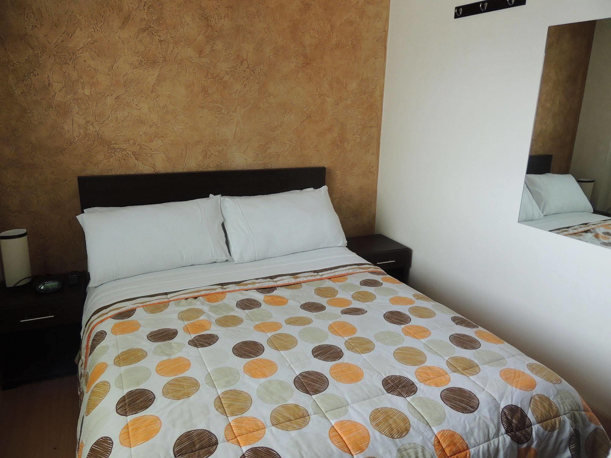 Titan Hotel & Spa Bogota Luaran gambar