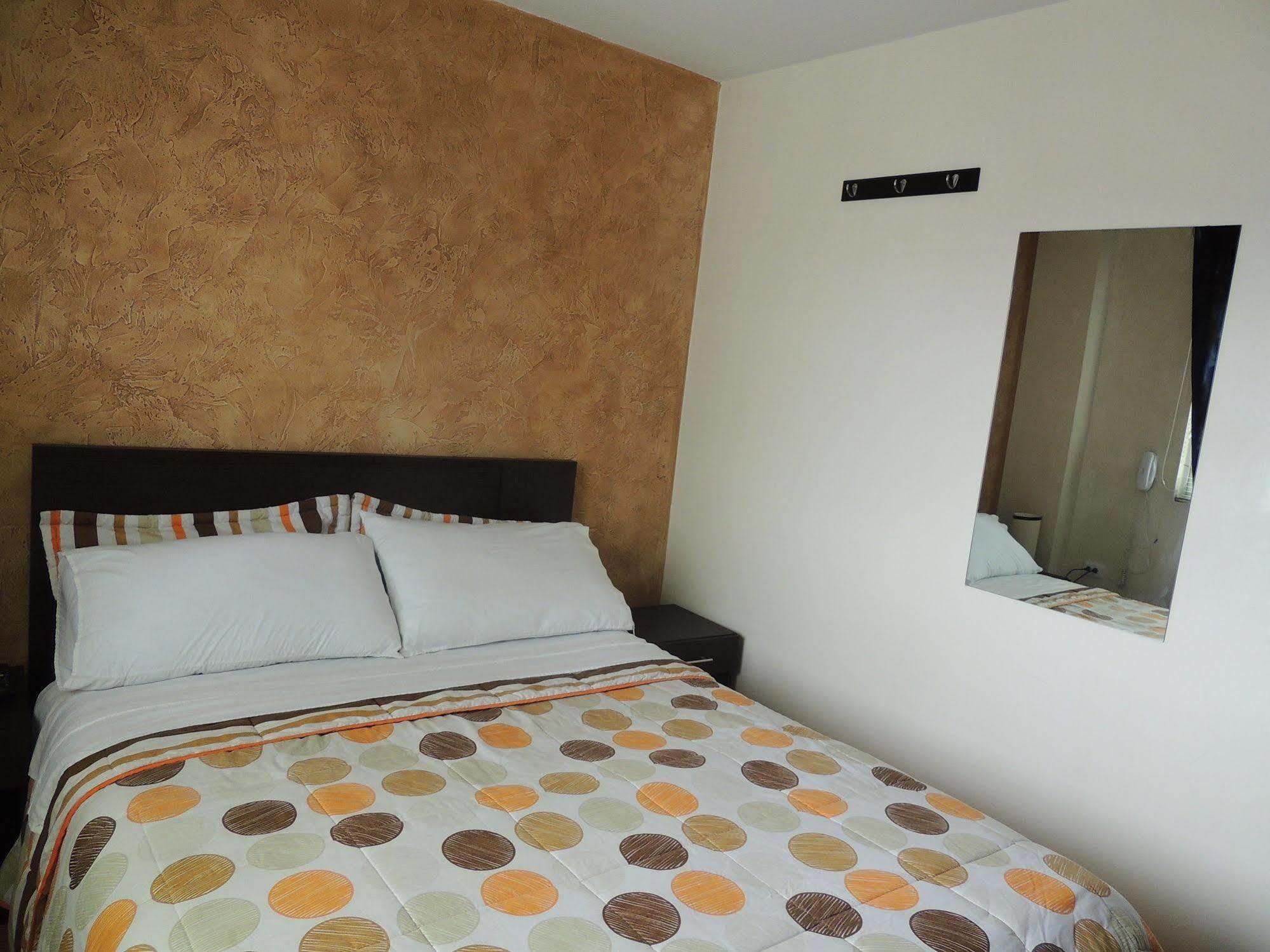 Titan Hotel & Spa Bogota Luaran gambar